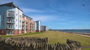 Отель Coastal Apartments - Wales  Суонси
